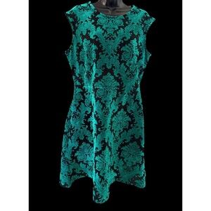 New York & Company Womens Green& Black Velvet Cap Sleeve Flare Dress Size Small